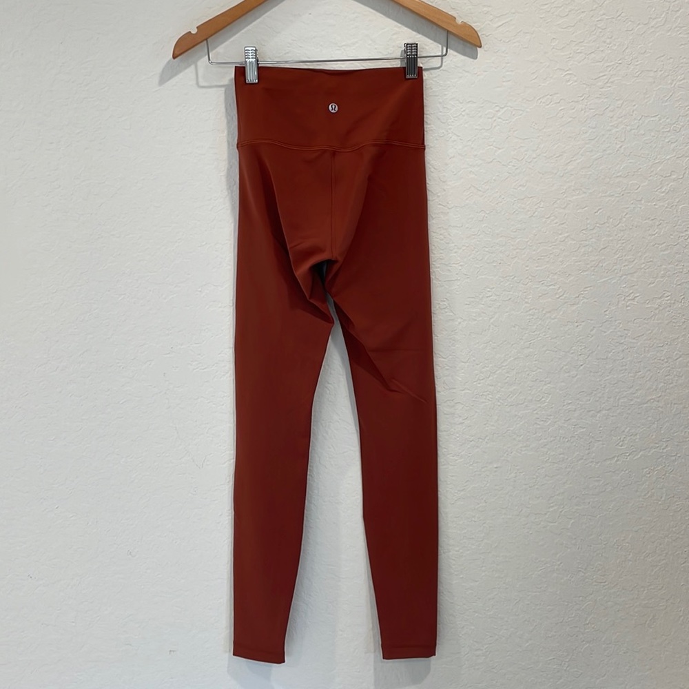 Lululemon Wunder Train